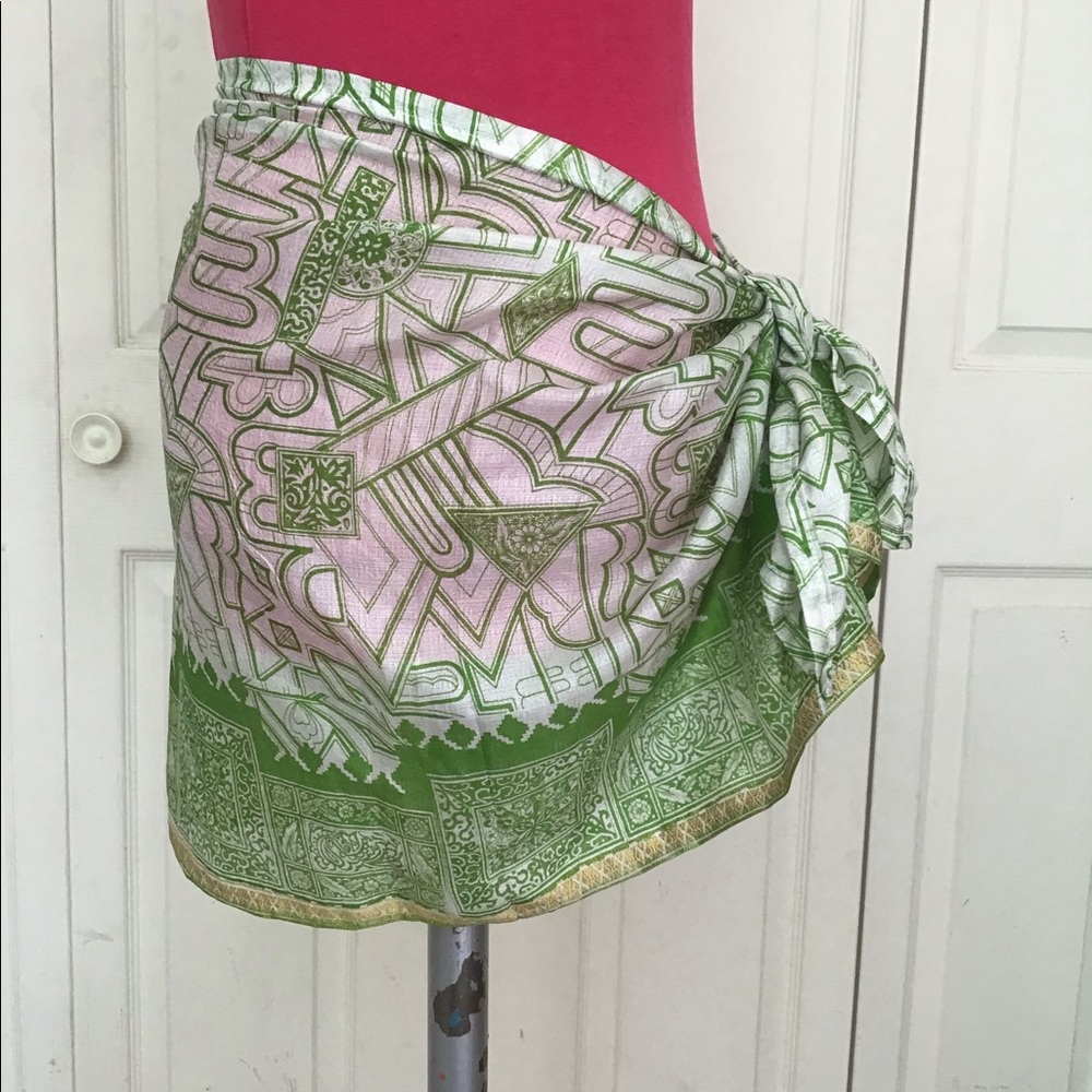 NWOT Handmade Mini Sarong